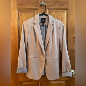 FOREVER 21 Women’s beige/tan blazer - size small